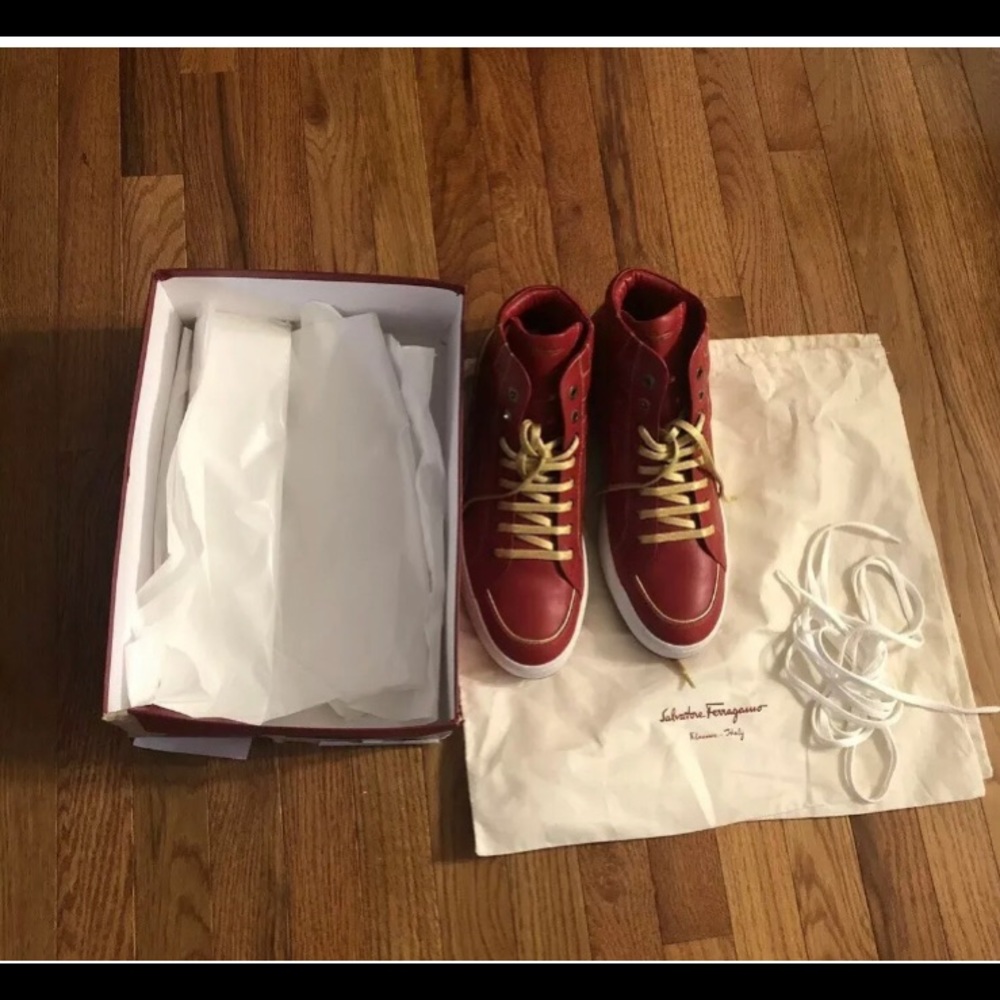 Salvatore Ferragamo Nicky Rosso Calf Oro Trim11.5D